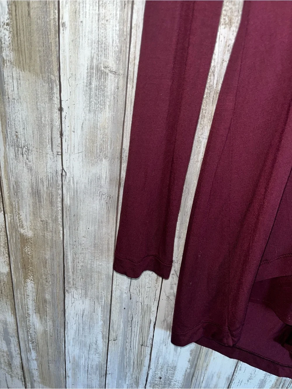 White House Black Market Burgundy V Neck Top XXS Asymmetrical Hem Stretch Blouse - Picture 4 of 6